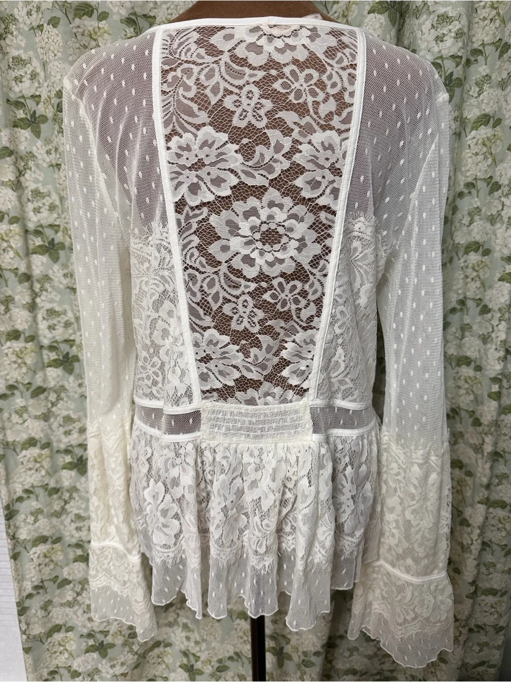 Free People Penelope blouse. Size L